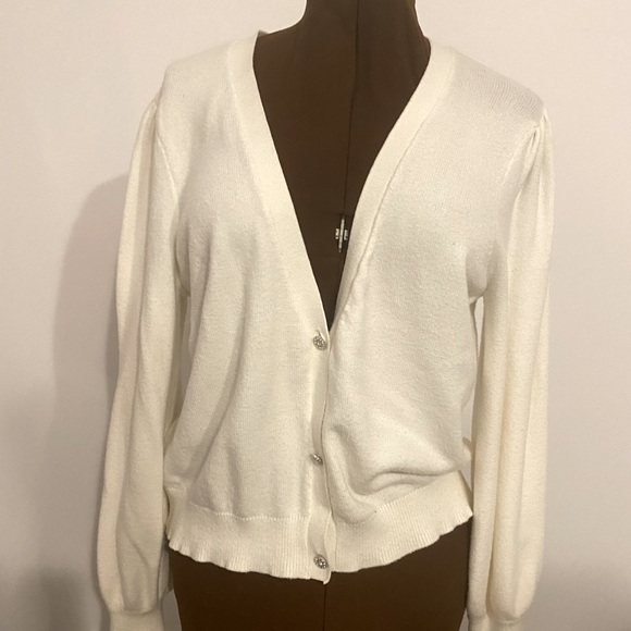 🤍JOE FRESH 🤍Cream Oversized sleeve cardigan and n XL with jewel buttons. - Picture 5 of 12